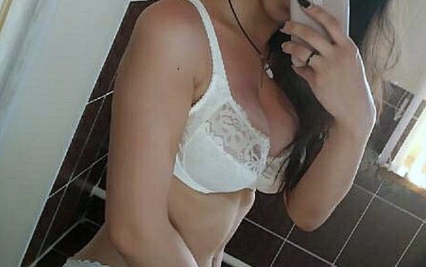 Eşim Ve Grup Seks Deneyimi Eşim Ve Grup Seks Deneyimi